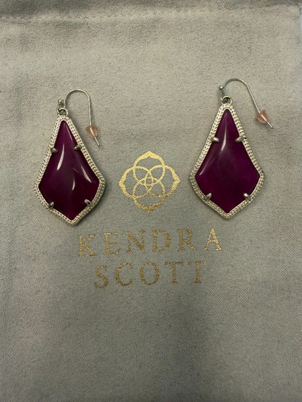 Kendra Scott Alex Earrings, dark magenta, Like New!